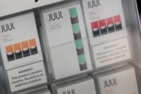 Juul���������й��г���ͣ���� ������è��Ʒ���¼�