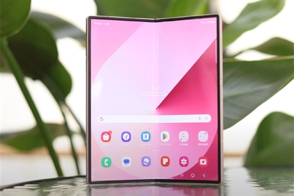 ��׿�׿����۵������ˣ����Ǵ��� ��ָƻ��iPhone Fold