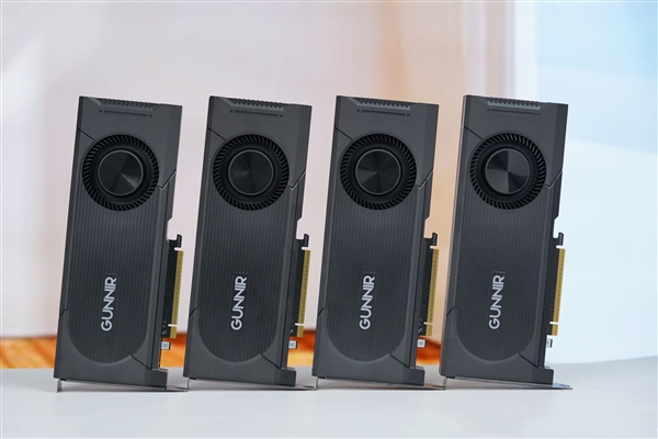 四张英特尔锐炫Pro B60显卡加持!长城世恒X-AIGC工作站图赏_wishdown.com 四张英特尔锐炫Pro B60显卡加持!长城世恒X-AIGC工作站图赏_wishdown.com