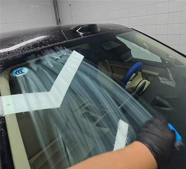 汽车雨刮器刮不干净 用2B铅笔就能搞定:但有种情况必须换_wishdown.com 汽车雨刮器刮不干净 用2B铅笔就能搞定:但有种情况必须换_wishdown.com