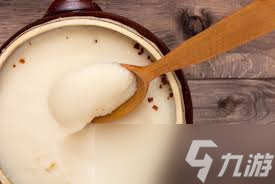 ʳ���Ͷ��������°�ɫ���������������ֱ仯