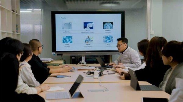 �������������ܸ�У��ѧ��������չ