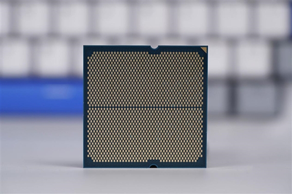 最强游戏处理器!锐龙7 9850X3D处理器图赏_wishdown.com 最强游戏处理器!锐龙7 9850X3D处理器图赏_wishdown.com