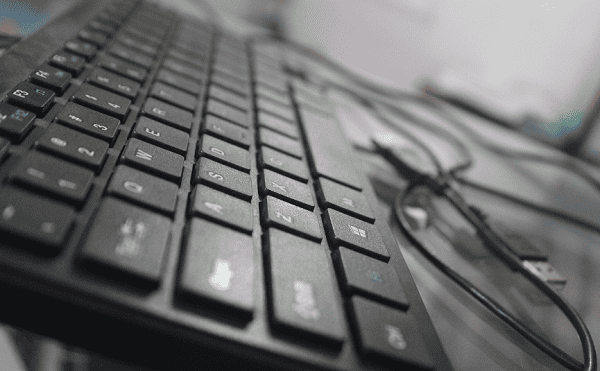 键盘插上没反应灯也不亮怎么办_wishdown.com 键盘插上没反应灯也不亮怎么办_wishdown.com