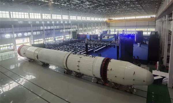�Ա�SpaceX��ӥ9�ţ�������������4��2���׷�