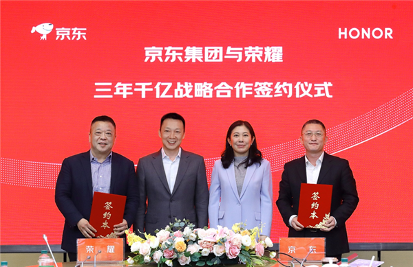 ��ҫ�뾩�����ȫ��λս�Ժ��� ̽��AIʱ������������