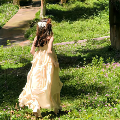 ���ᶯ̬����Ů��Ӣ����(��ѡ100��)