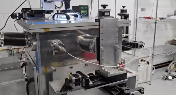 ���ʹ洢оƬ������700�����Ҹ����¿����ܳ�50Сʱ