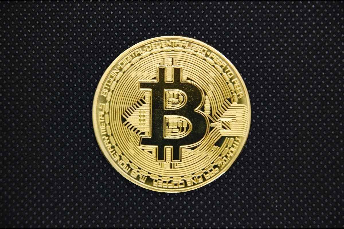 2025��BTC�۸�Ԥ��:���������ͻ����淢�������ź�