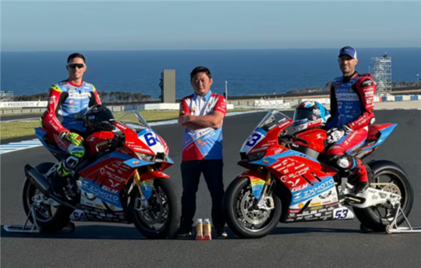 张雪首次解释“一个子儿都没有”:自己当时只是想装一下_wishdown.com 张雪首次解释“一个子儿都没有”:自己当时只是想装一下_wishdown.com