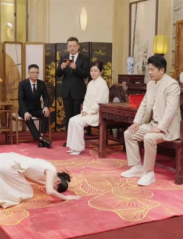 辛巴现身直播高调收徒 旗下公司虚假宣传优思益等刚被罚32万_wishdown.com 辛巴现身直播高调收徒 旗下公司虚假宣传优思益等刚被罚32万_wishdown.com