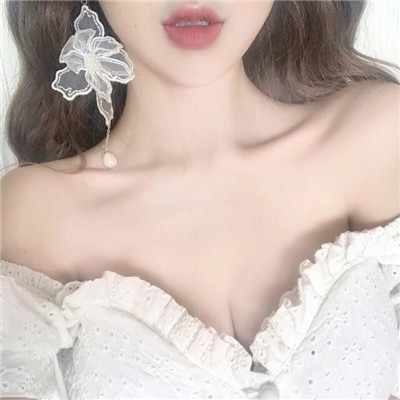 ���ó�������Ӣ��Ů��(��ѡ100��)