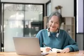 如何利用腾讯元宝生成年轻时照片-怎样借助腾讯元宝制作年轻时的照片_wishdown.com 如何利用腾讯元宝生成年轻时照片-怎样借助腾讯元宝制作年轻时的照片_wishdown.com