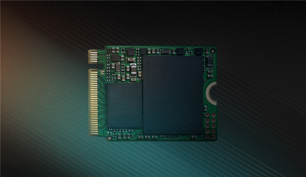 SK����ʿ��ʼ��Ӧ321��QLC NAND cSSD����߿�ѡ2TB