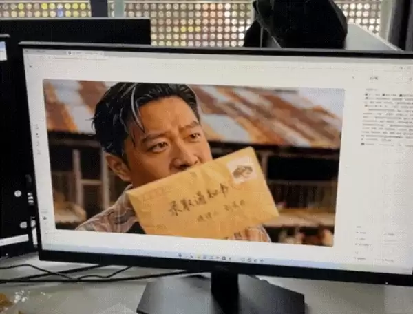 月薪3000的人 正在批量生产价值243亿的爆款_wishdown.com 月薪3000的人 正在批量生产价值243亿的爆款_wishdown.com