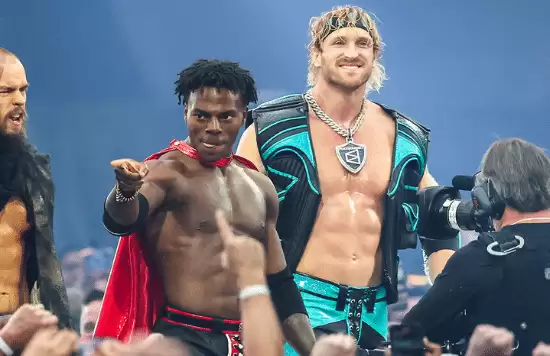 ̫ը�ˣ�WWE�׿��羪��һ�� ���߷����Ҵ���˵̨