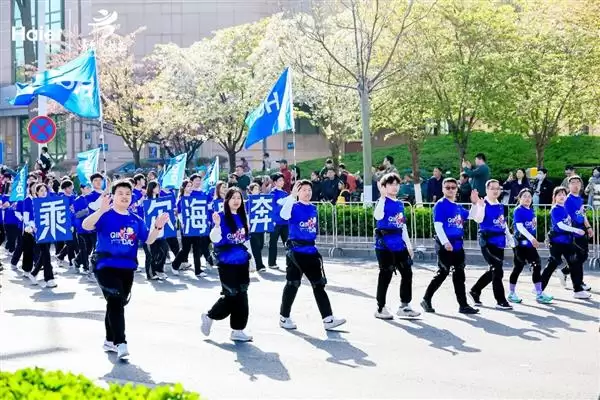 ��ҵ���ᣡ����AI�˶��������Ϊ���������˶�Ӳ��װ��