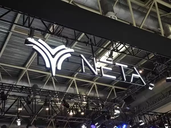 ����߸���쳵�����յ�183�ڣ���ʼ���ѳ����� ��������ƽ����һ������8��