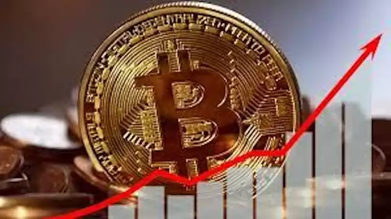 ���رҽ����߹�ע���ǿռ䣬BTC����110,000��Ԫ����