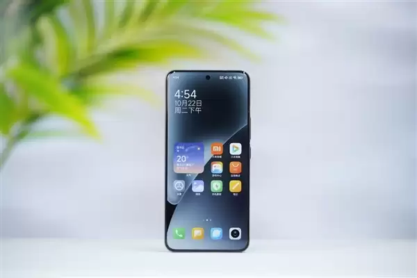ʷ�ϵ������С���콢���ˣ�С��17 Max�������ࣺȫ�ܴ����콢