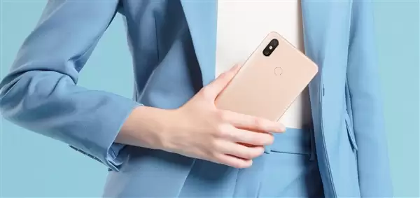 REDMI 7Ӣ������콢������10000mAh����+2K�� ƽ��ɱ������