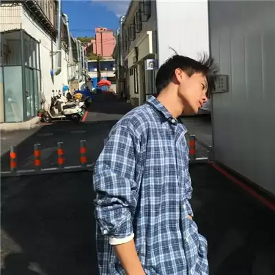 ����ͷ��߼��ɰ������Ƽ�����ѡ100����