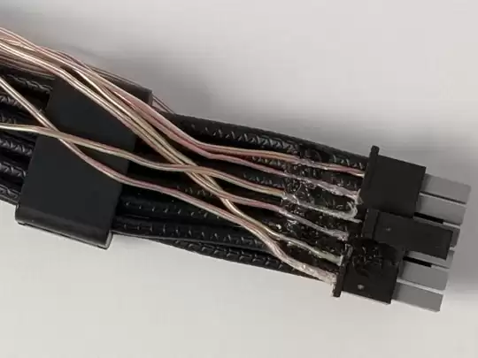 ��������¶12V-2��6�ӿ����� �Կ��ջٷ����Դ�
