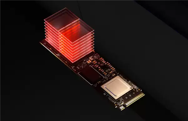 �����콢PCIe 5.0 SSD OPTIMUS GXPRO 8100 2TBʵ�⣺����14.9GB/s���¶��о�ϲ