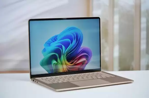 ΢��Surface Laptop 8GB�漴������ �����ڴ治������