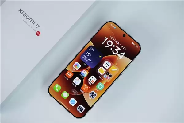 С���ֻ�����������23������ȫ��ǰ����ƽ���ۼ۴���ʷ�¸�