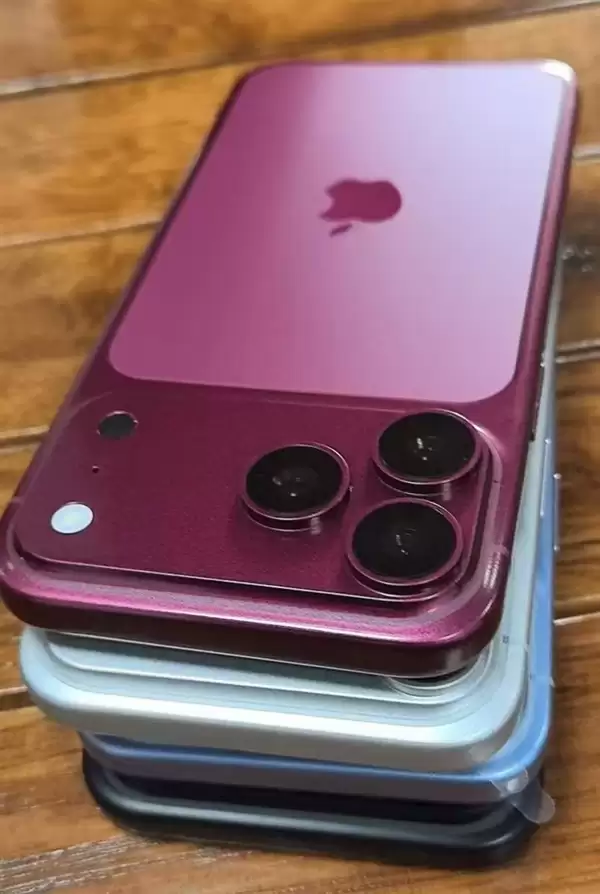 iPhone 18 Pro首批机模新鲜出炉:四款配色实锤 爱马仕橙退场_wishdown.com iPhone 18 Pro首批机模新鲜出炉:四款配色实锤 爱马仕橙退场_wishdown.com