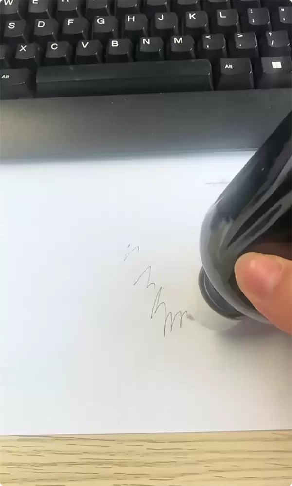 一支用到大学毕业!小学生自制大米巨能写笔火了_wishdown.com 一支用到大学毕业!小学生自制大米巨能写笔火了_wishdown.com