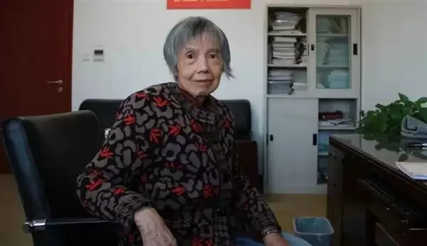 龙芯胡伟武:中国这么大一个国家 怎么能没有自己的CPU呢!_wishdown.com 龙芯胡伟武:中国这么大一个国家 怎么能没有自己的CPU呢!_wishdown.com