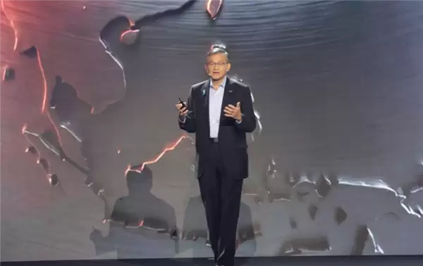 �ɼ۷���5���������䣺����Intel��ʷ����λ˵���ġ��ܺȾƵ�CEO