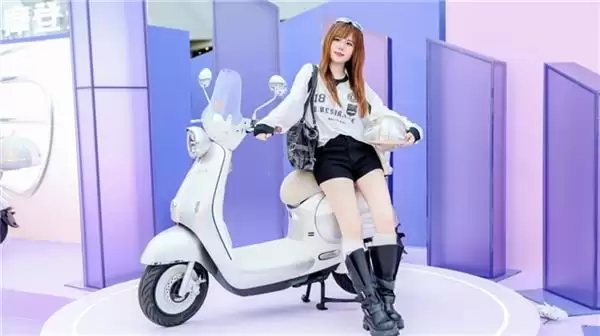 ͨ�ڳ���ȫ���䣡�ŵ�Ħ��ϵ��  ������Ů����ѡ�Ĵ���Ʒ��