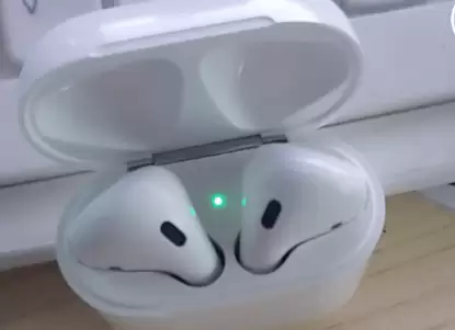 AirPods�������̵���˸ԭ�������취