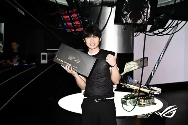 信仰集结!ROG 20周年信仰殿堂正式开启_wishdown.com 信仰集结!ROG 20周年信仰殿堂正式开启_wishdown.com