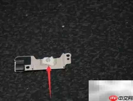 iPhone6 Home键松动修复教程_wishdown.com iPhone6 Home键松动修复方法
