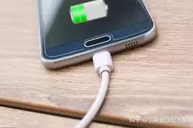 长期使用劣质充电器会损坏iPhone电池吗_wishdown.com iPhone用劣质充电器会损坏电池吗