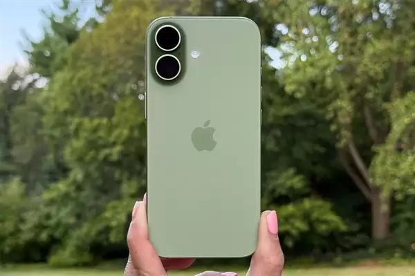 苹果又一次秀刀法!iPhone 18不舍得上12GB内存_wishdown.com 苹果又一次秀刀法!iPhone 18不舍得上12GB内存_wishdown.com