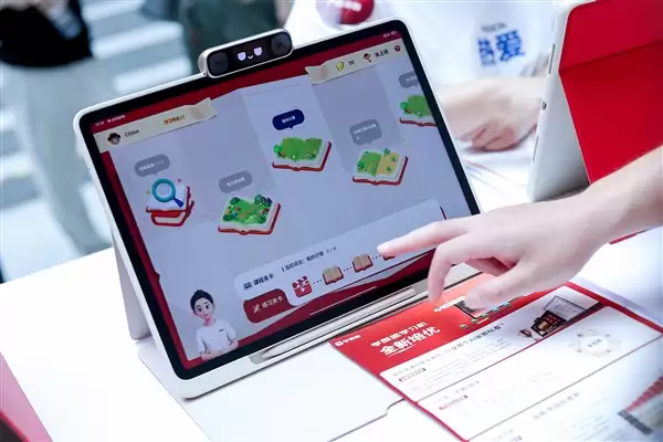 全新培优AI家教加持!学而思发布旗舰学习机T6系列_wishdown.com 全新培优AI家教加持!学而思发布旗舰学习机T6系列_wishdown.com