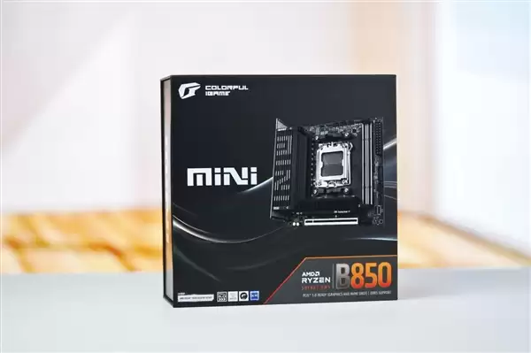 七彩虹iGame B850I MINI OC V14图赏:iGame Mini系列首款ITX主板_wishdown.com iGame Mini系列首款ITX主板!七彩虹iGame B850I MINI OC V14图赏