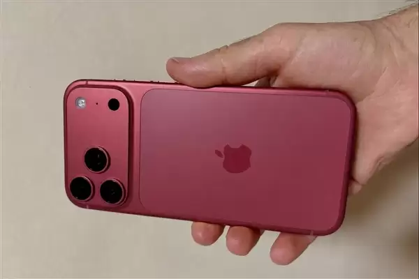 iPhone 18 Pro Max电池容量新鲜出炉:5425mAh刷新苹果纪录_wishdown.com iPhone 18 Pro Max电池容量新鲜出炉:5425mAh刷新苹果纪录_wishdown.com