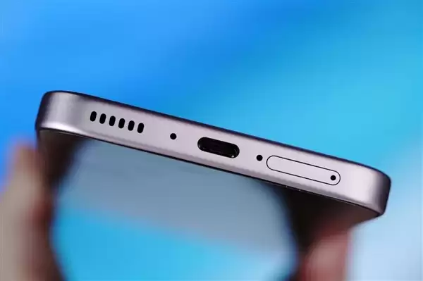轻薄机身内置9000mAh电池,vivo Y600 Turbo图赏_wishdown.com 轻薄机身塞下9000mAh电池!vivo Y600 Turbo图赏