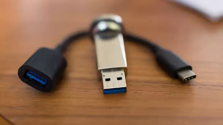 iPhone������USB�ӿ�Ϊʲô����������