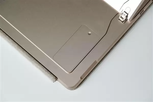 全能2合1 AI平板生产力拉满!全新13英寸Surface Pro图赏_wishdown.com 全能2合1 AI平板生产力拉满!全新13英寸Surface Pro图赏_wishdown.com