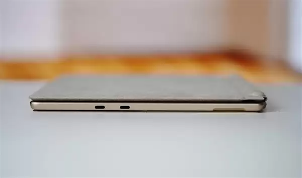 全能2合1 AI平板生产力拉满!全新13英寸Surface Pro图赏_wishdown.com 全能2合1 AI平板生产力拉满!全新13英寸Surface Pro图赏_wishdown.com