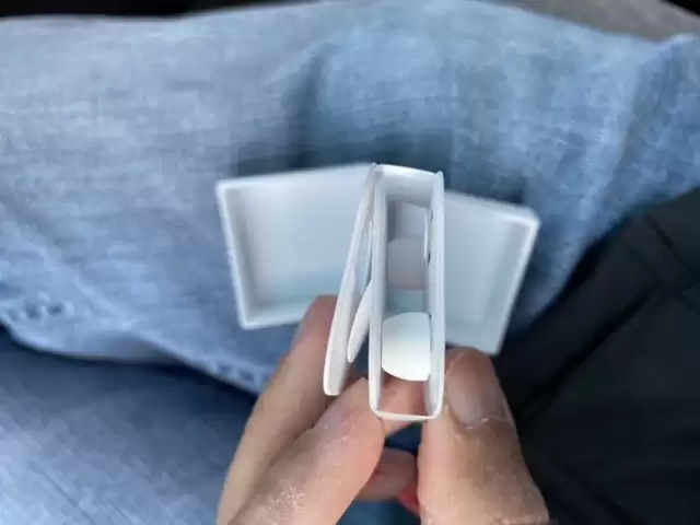 AirPods Pro�滻��������ָ��