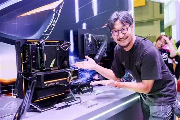 ��˶�����ȼBW2026 ROG�洴��������ҿ�