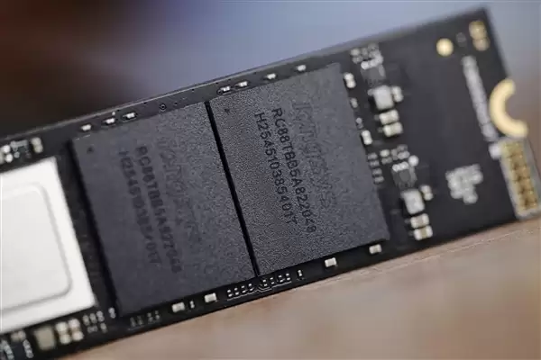 SSD�ٶȷ���������2027�꽫�Ƴ�PCIe Gen7 SSD����